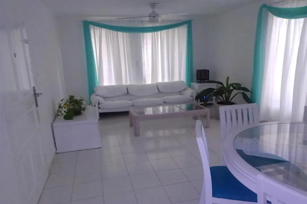 Cancun Palma Real 0*,